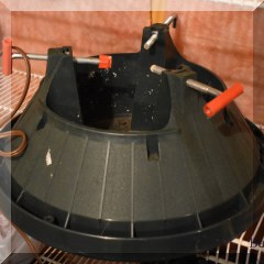 Z14. Christmas tree stand.